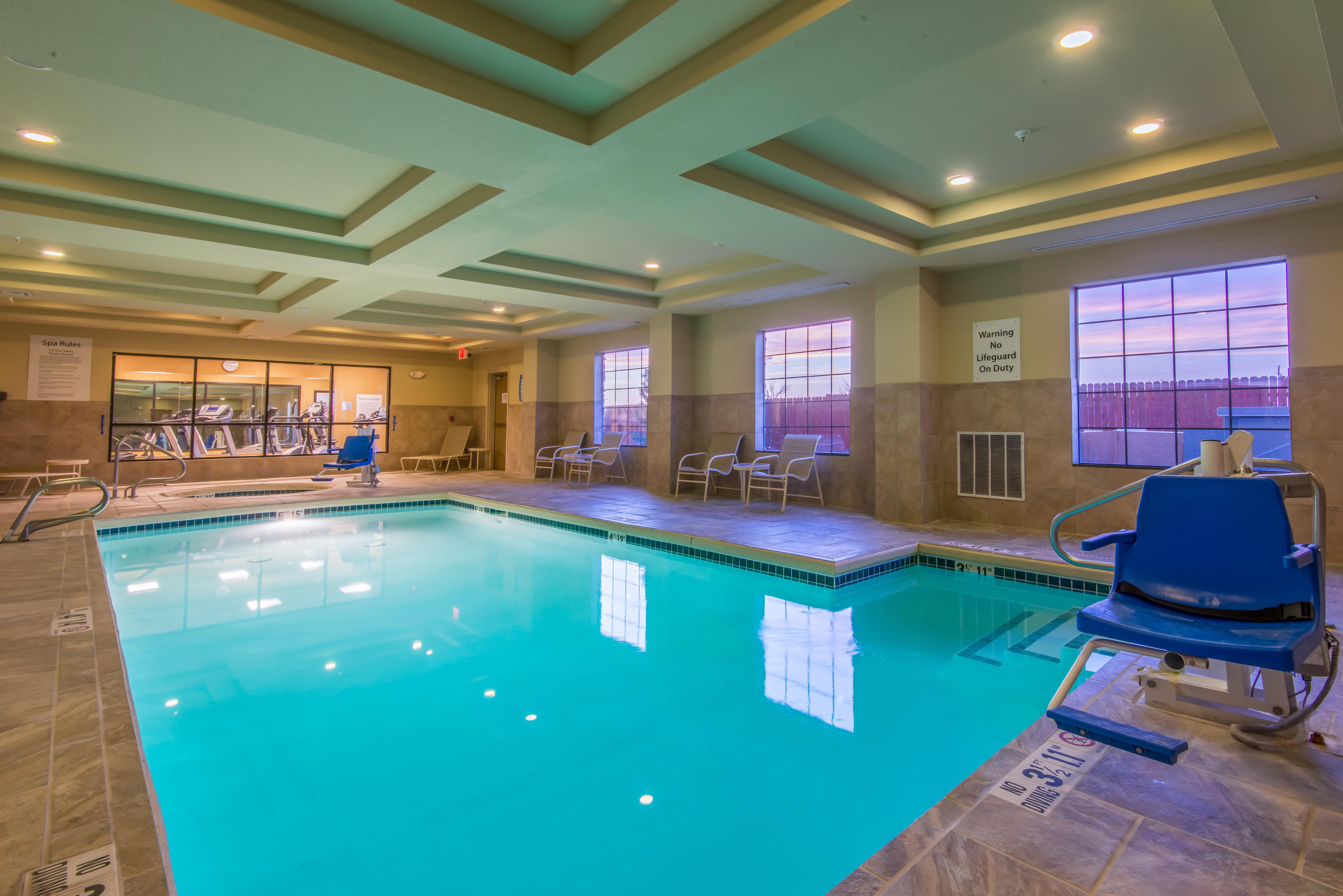Express & By Ihg Hotel Clovis