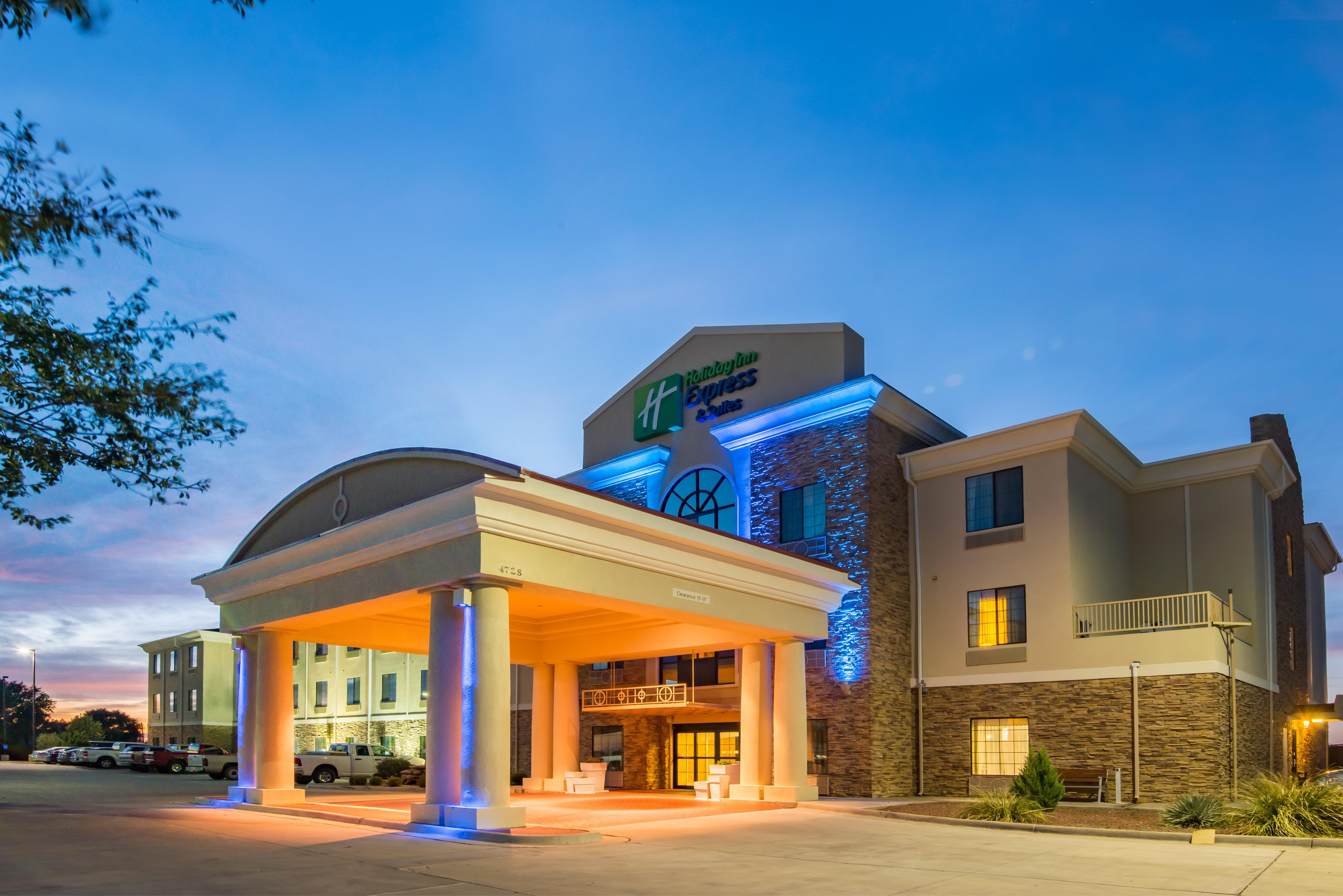Express & By Ihg Hotel 2*